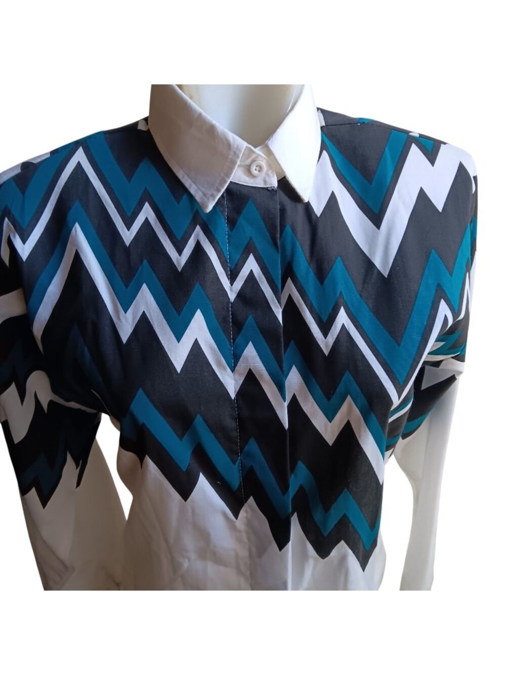 Vintage Small Cowgirl Shirt Rancher 1990s Roper Womens Western Button-Up Padded
